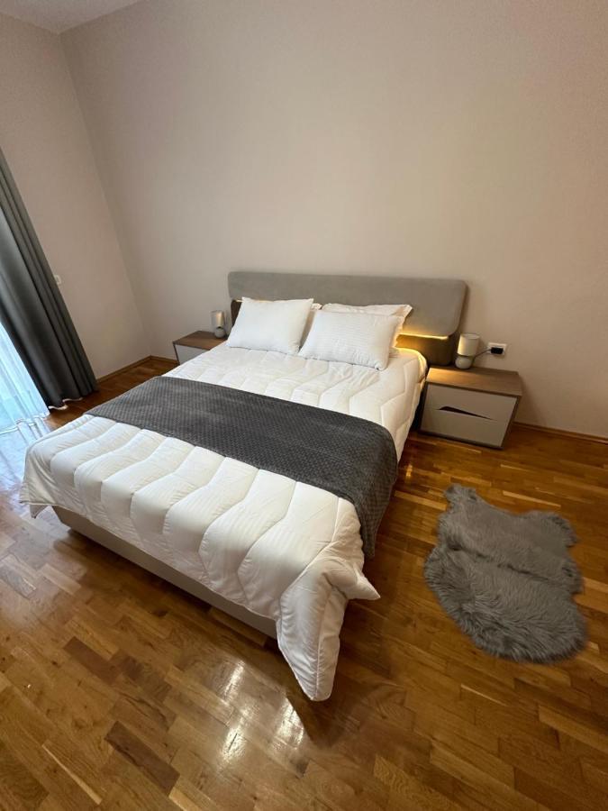 Villa Malo Guesthouse Korce Luaran gambar