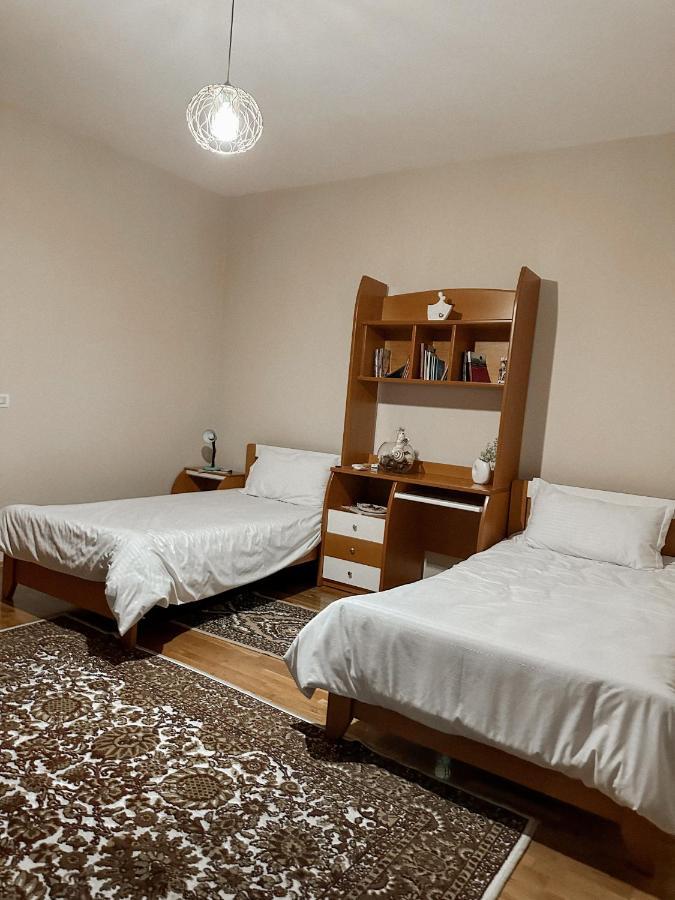Villa Malo Guesthouse Korce Luaran gambar