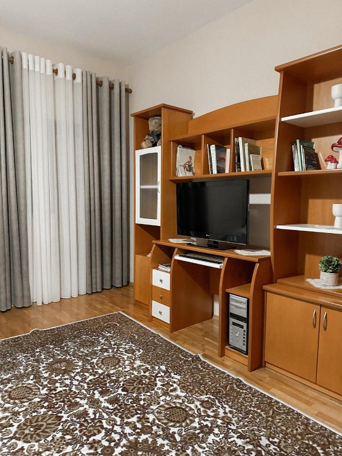 Villa Malo Guesthouse Korce Luaran gambar